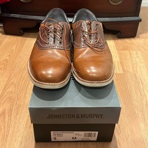 Johnston & Murphy men’s Oxford shoes